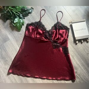 Vintage Dess Y2K 90s Burgundy Satin & Black Lace Trim Surplice Camisole. Size L